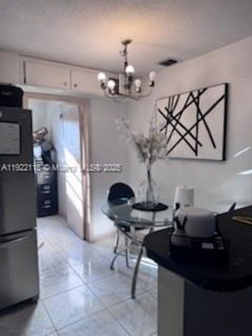 5890 NW 15th St, Sunrise, FL 33313