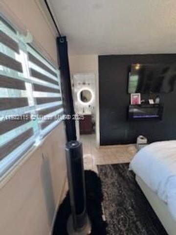 5890 NW 15th St, Sunrise, FL 33313