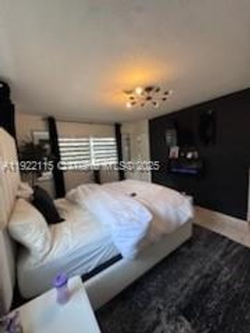 5890 NW 15th St, Sunrise, FL 33313