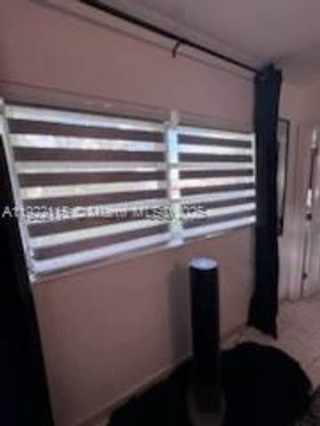 5890 NW 15th St, Sunrise, FL 33313