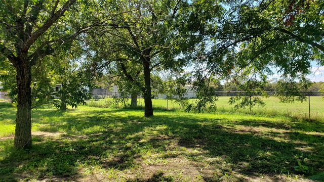 1440 S Keller Road, Mineral Wells, TX 76067