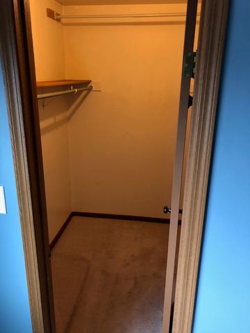 2306 Martha Street 302, Highland, IN 46322