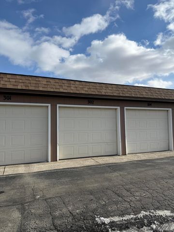 2306 Martha Street 302, Highland, IN 46322