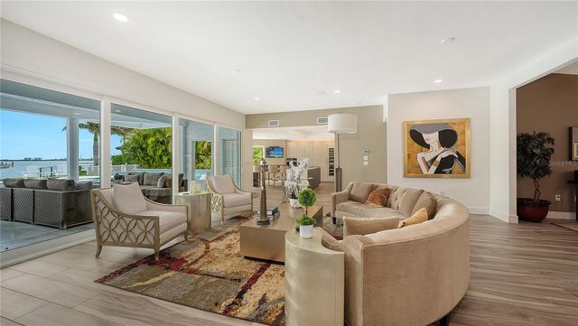 7689 COVE TERRACE, Sarasota, FL 34231