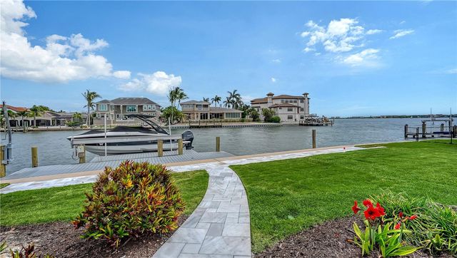 7689 COVE TERRACE, Sarasota, FL 34231
