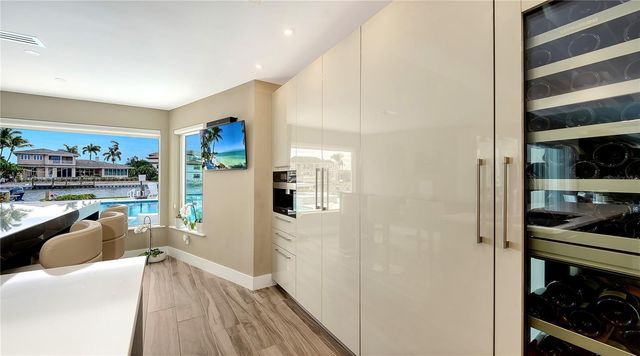 7689 COVE TERRACE, Sarasota, FL 34231