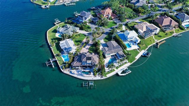 7689 COVE TERRACE, Sarasota, FL 34231