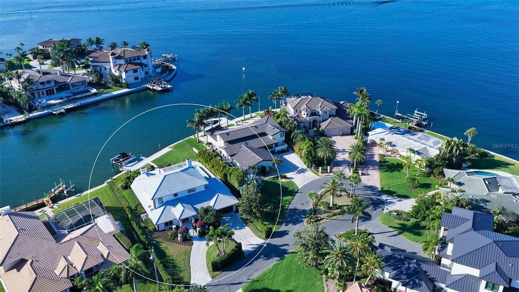 7689 COVE TERRACE, Sarasota, FL 34231