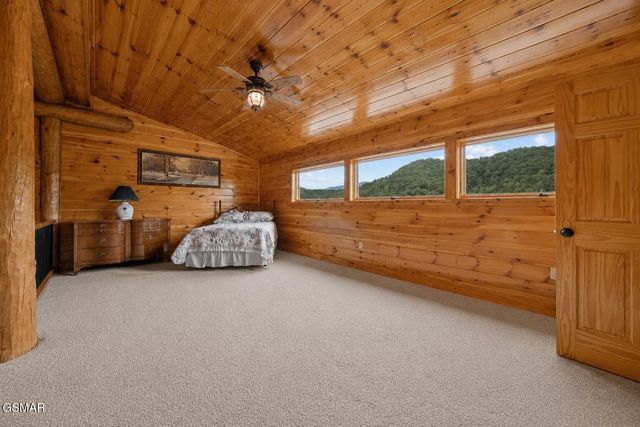 4769 Jones Cove Road, Cosby, TN 37722