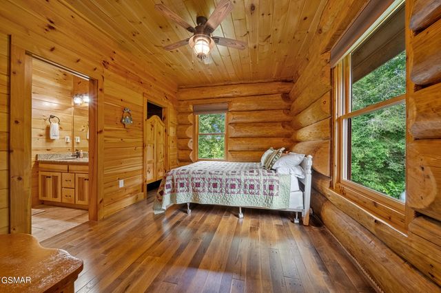 4769 Jones Cove Road, Cosby, TN 37722