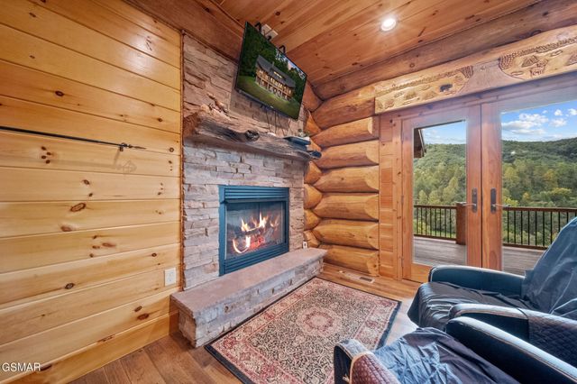 4769 Jones Cove Road, Cosby, TN 37722