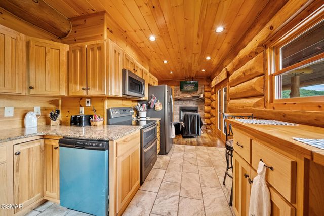 4769 Jones Cove Road, Cosby, TN 37722