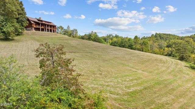 4769 Jones Cove Road, Cosby, TN 37722