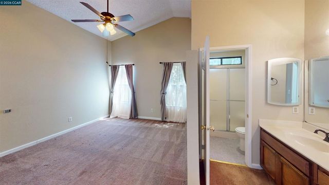 2825 Cashew St, Antioch, CA 94509