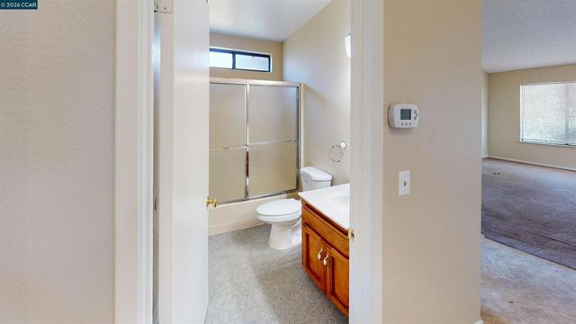 2825 Cashew St, Antioch, CA 94509
