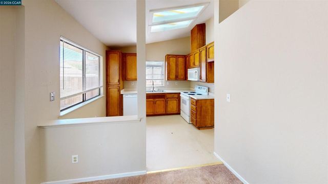 2825 Cashew St, Antioch, CA 94509