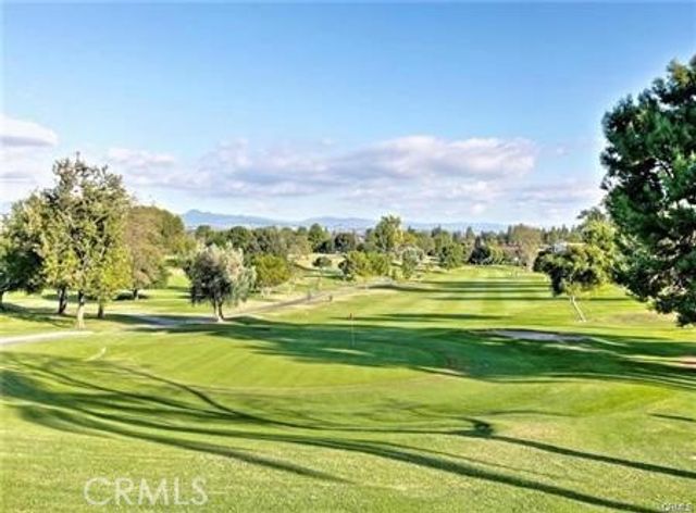 18 Via Castilla C, Laguna Woods, CA 92637
