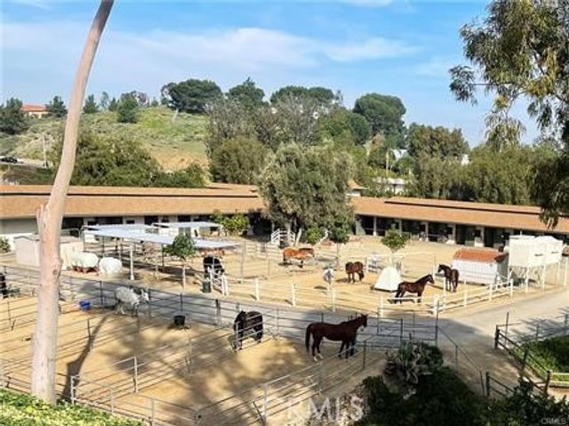 18 Via Castilla C, Laguna Woods, CA 92637