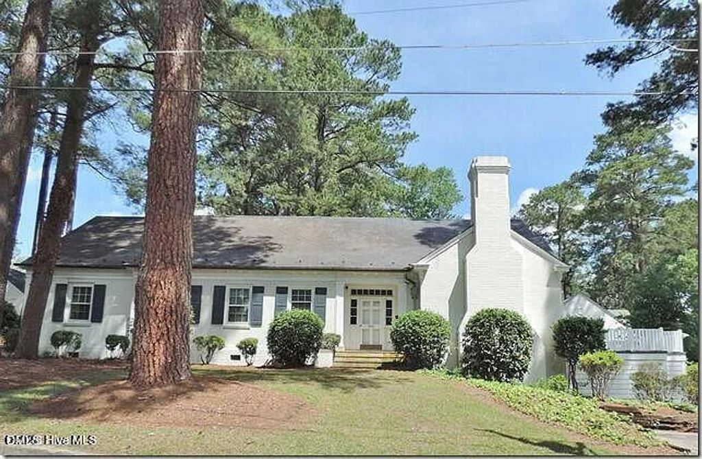 400 Clyde Avenue NW, Wilson, NC 27893