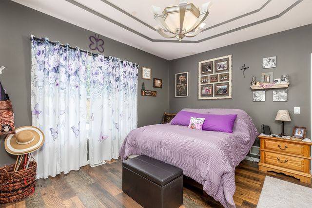 597 Redhorse Court, Yorkville, IL 60560