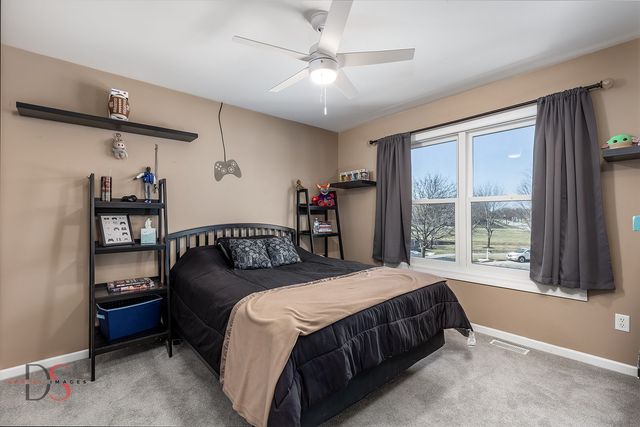 597 Redhorse Court, Yorkville, IL 60560