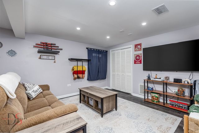 597 Redhorse Court, Yorkville, IL 60560