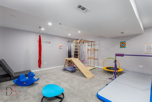 597 Redhorse Court, Yorkville, IL 60560