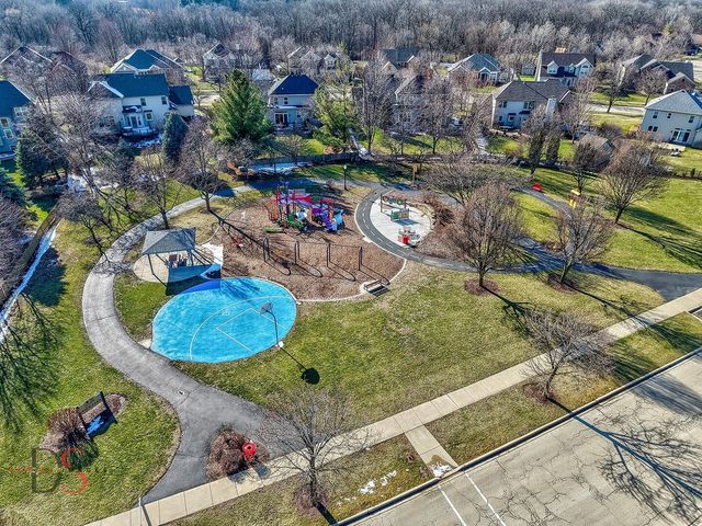 597 Redhorse Court, Yorkville, IL 60560