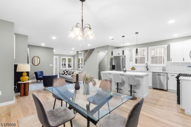 28 Schuyler Ave, Newark City, NJ 07112