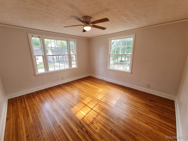 2113 BREWTON Street, Montgomery, AL 36107