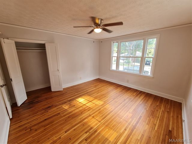 2113 BREWTON Street, Montgomery, AL 36107