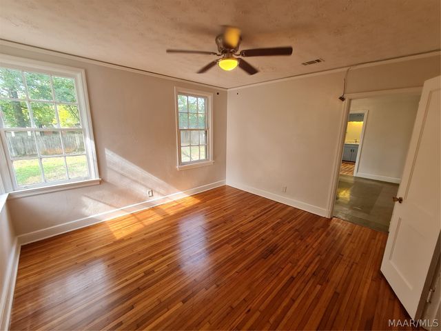 2113 BREWTON Street, Montgomery, AL 36107