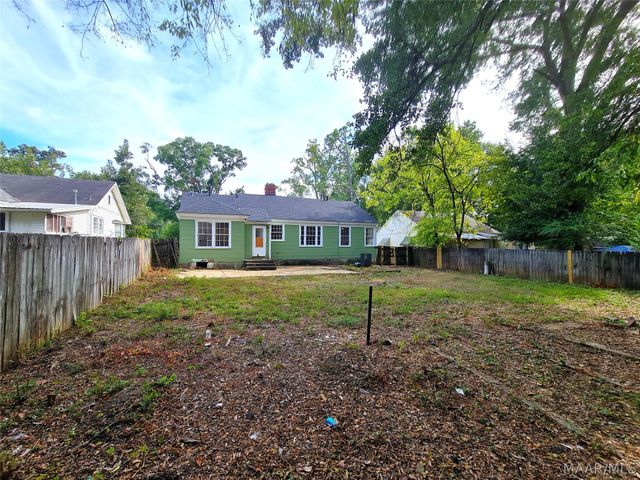 2113 BREWTON Street, Montgomery, AL 36107