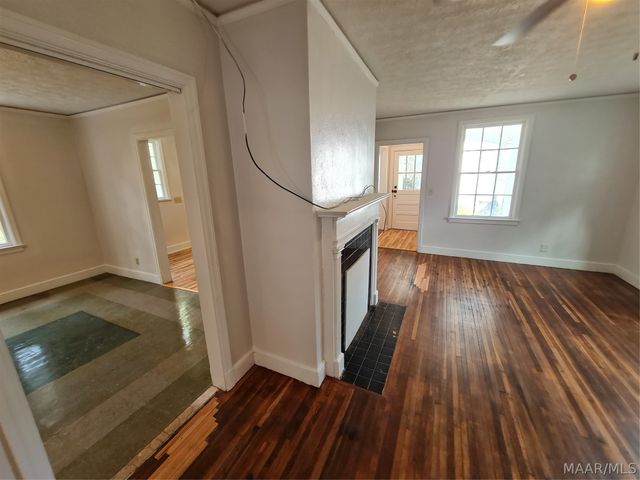2113 BREWTON Street, Montgomery, AL 36107