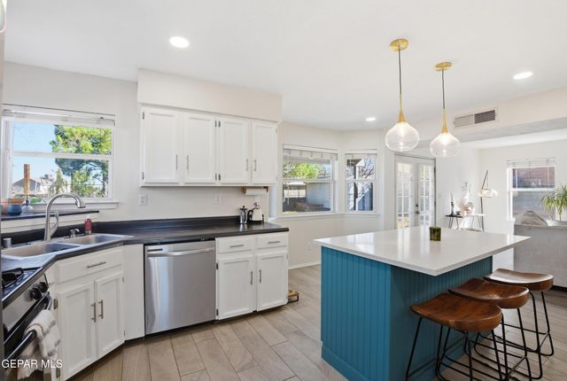 7117 Night Hawk Drive, El Paso, TX 79912