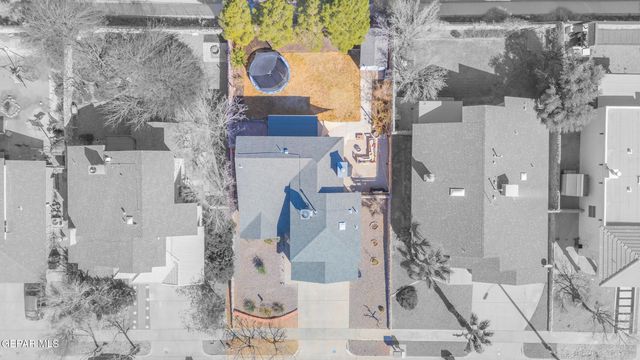 7117 Night Hawk Drive, El Paso, TX 79912