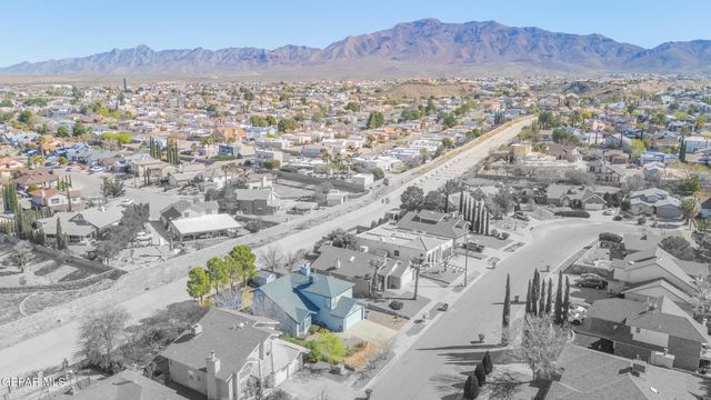 7117 Night Hawk Drive, El Paso, TX 79912