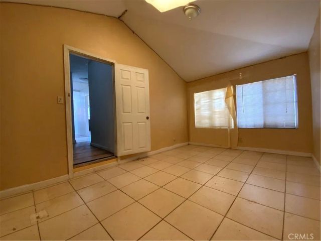 6350 Myrtle Avenue, Long Beach, CA 90805