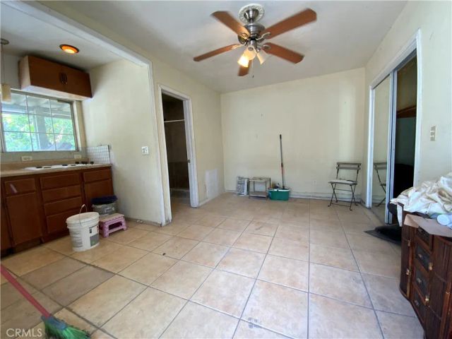 6350 Myrtle Avenue, Long Beach, CA 90805