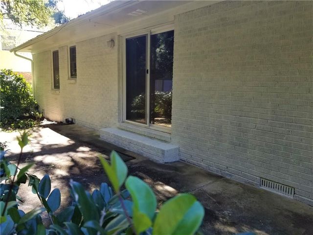 2467 Woodside Way, Atlanta, GA 30341