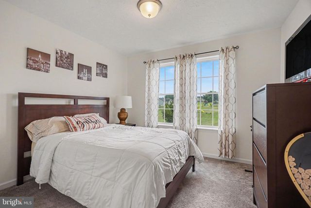 15 CANTERA WAY, Hanover, PA 17331