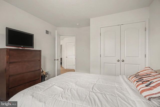 15 CANTERA WAY, Hanover, PA 17331