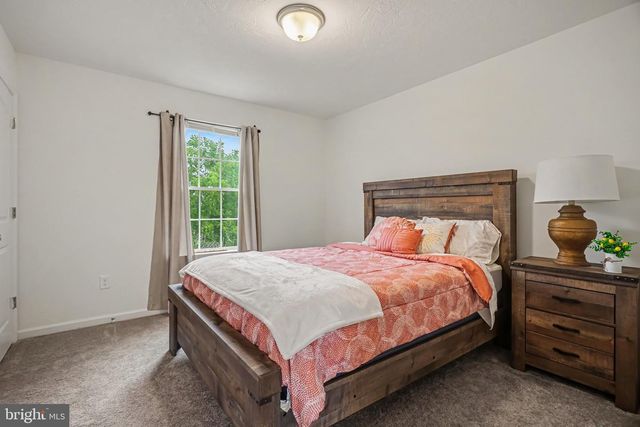 15 CANTERA WAY, Hanover, PA 17331