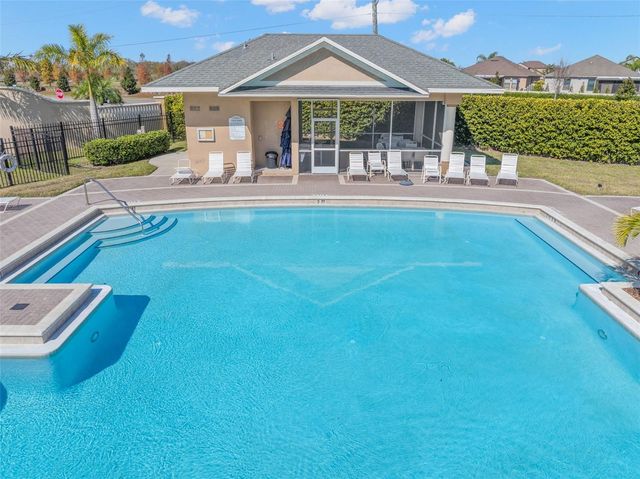 3920 TEABERRY LANE, Sun City Center, FL 33573