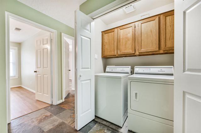 16802 Hartwood Way, Houston, TX 77058