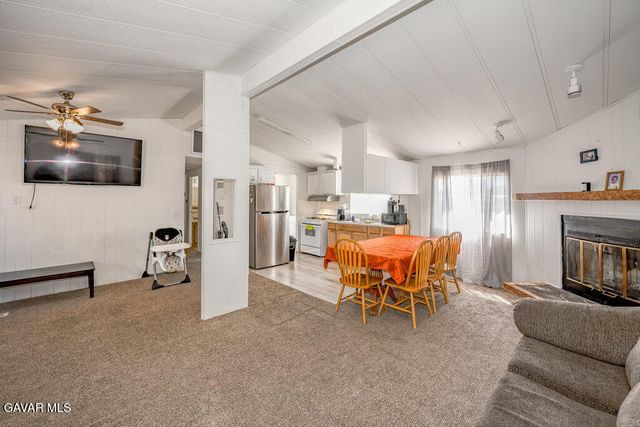 1120 Harold Ash Avenue, Palmdale, CA 93550