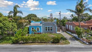 120 NW 4th Avenue, Boynton Beach, FL 33435