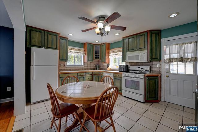 19 Ogden Terrace, Butler Borough, NJ 07405