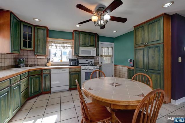 19 Ogden Terrace, Butler Borough, NJ 07405