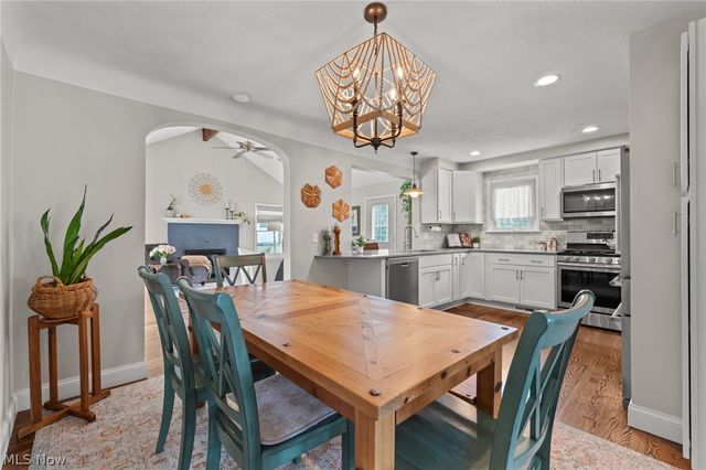 132 Atterbury Boulevard, Hudson, OH 44236